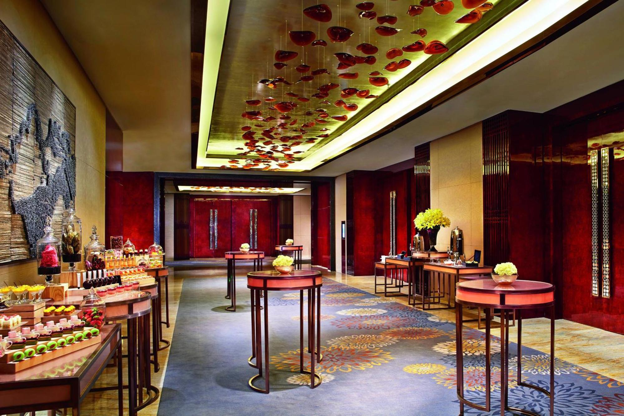 เดอะ ริตซ์-คาร์ลตัน โรงแรม 5*