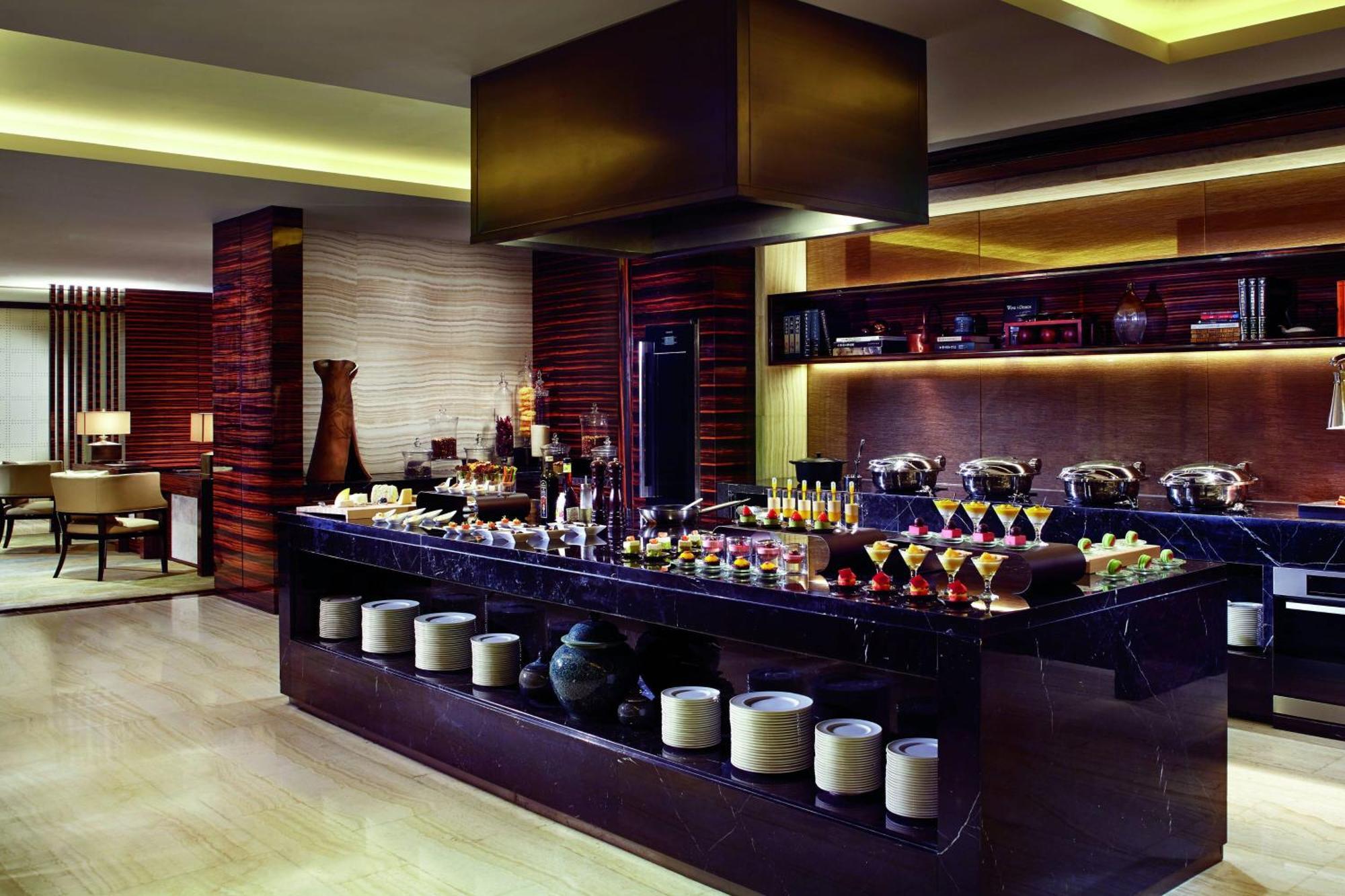 โรงแรม เดอะ ริตซ์-คาร์ลตัน 5*