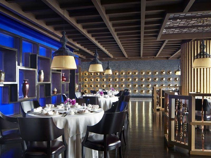 โรงแรม เดอะ ริตซ์-คาร์ลตัน 5*