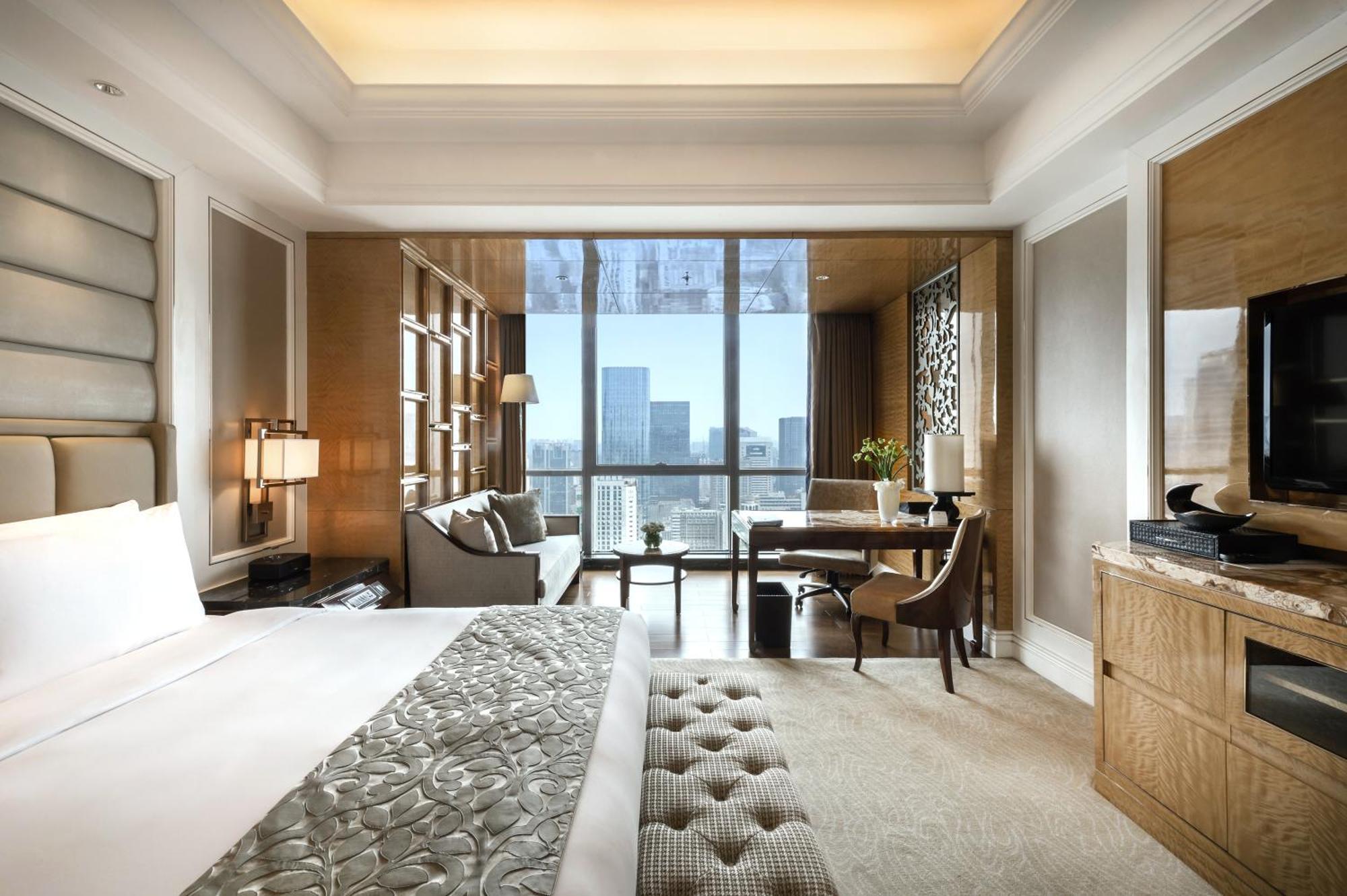 The Ritz-carlton, Hotel